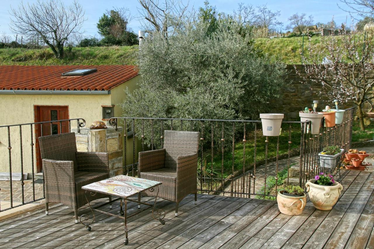 Apartment Dezo Istria Izola Exteriör bild
